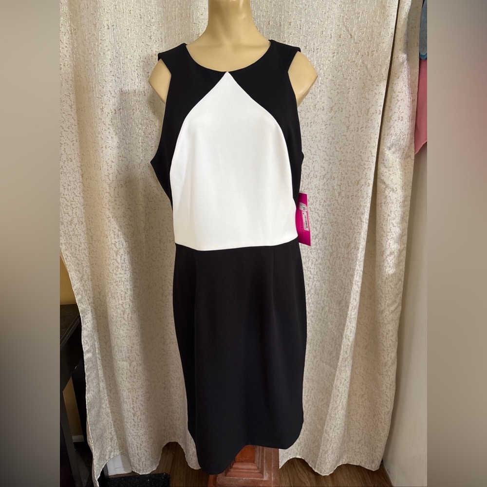 Betsey Johnson Black Sleeveless Dress with Ivory Accent, NWT, Size 14